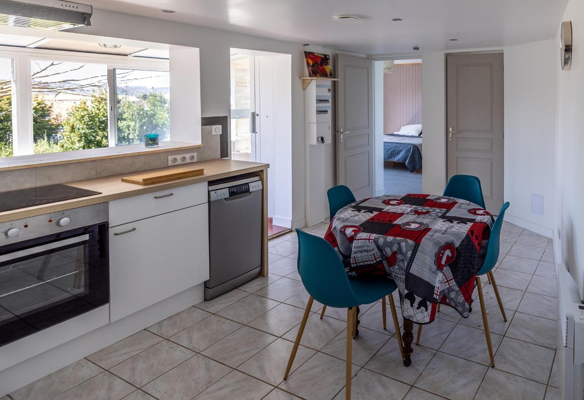 Pamiers Gare - 2 Appartements A Louer Ou Chambre Parentale Independante Luaran gambar